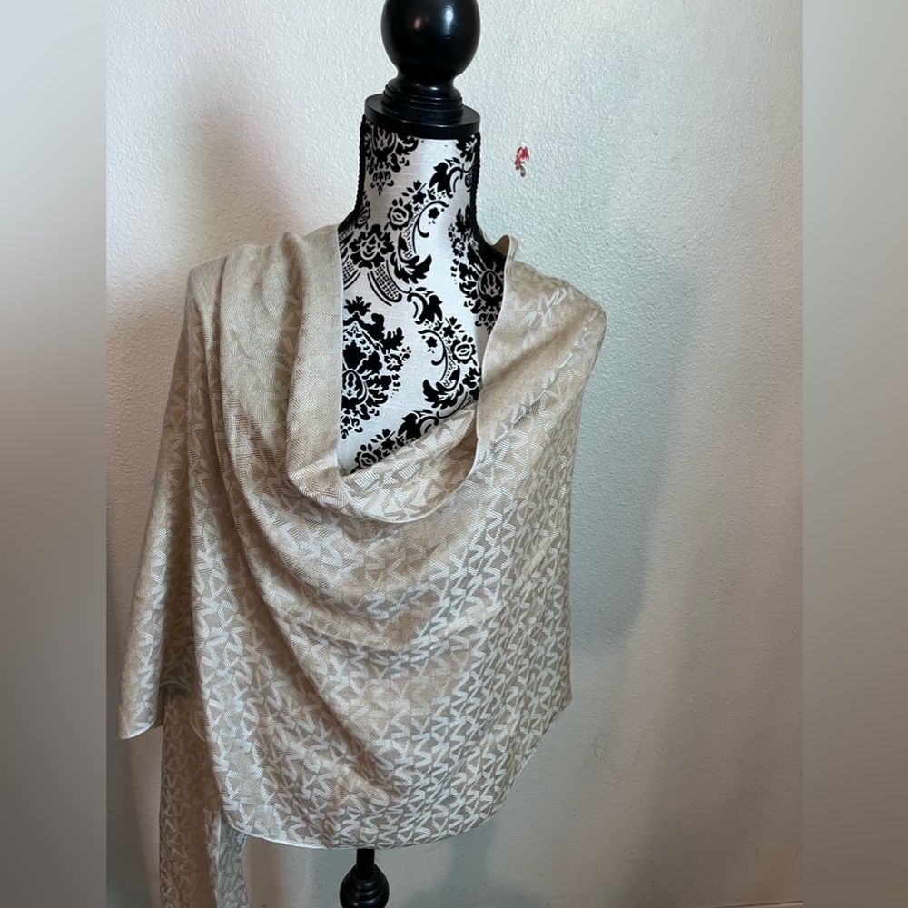 Michael Kors wrap scarf